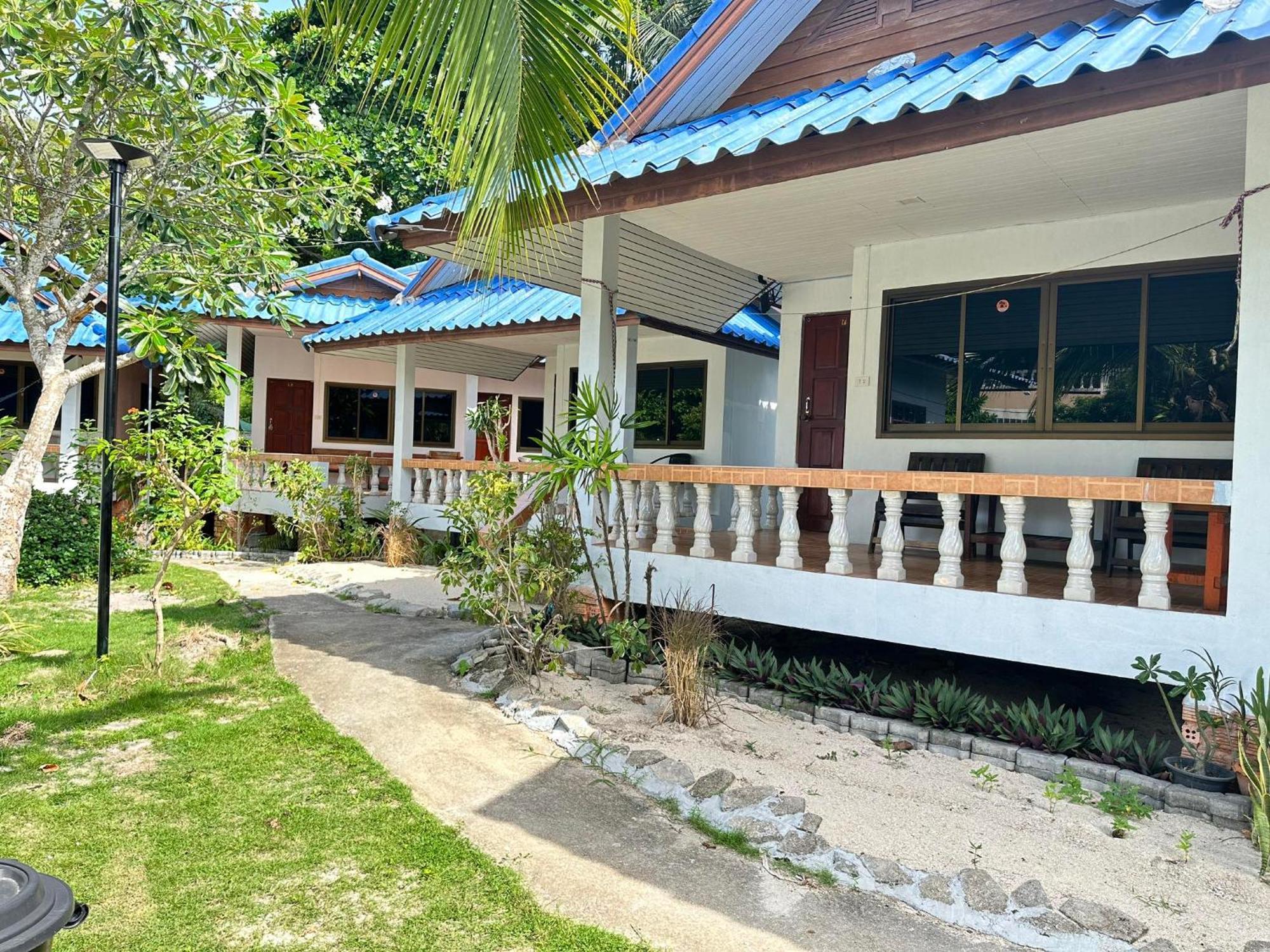 Ibiza Bungalows Haad Yao Exterior photo